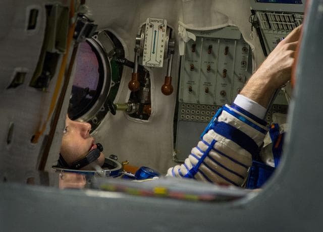 NASA image: Expedition 50 Qualification Exams