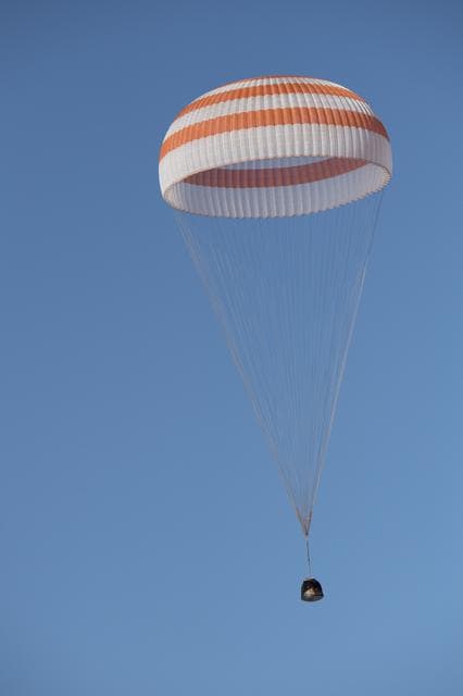 NASA image: Expedition 50 Soyuz MS-02 Landing