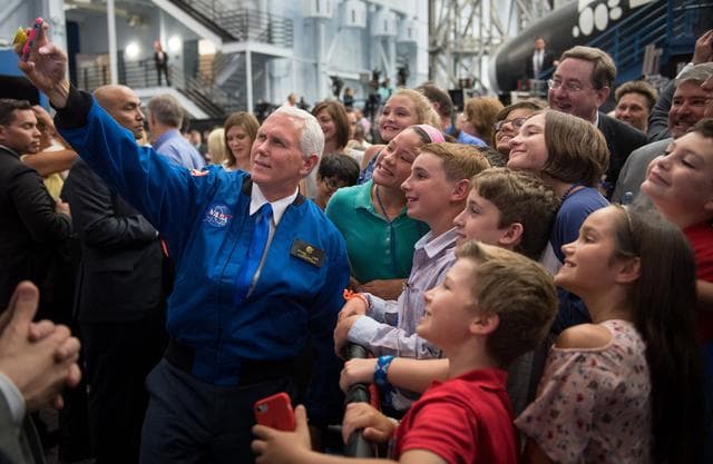 NASA image: 2017 Astronaut Class