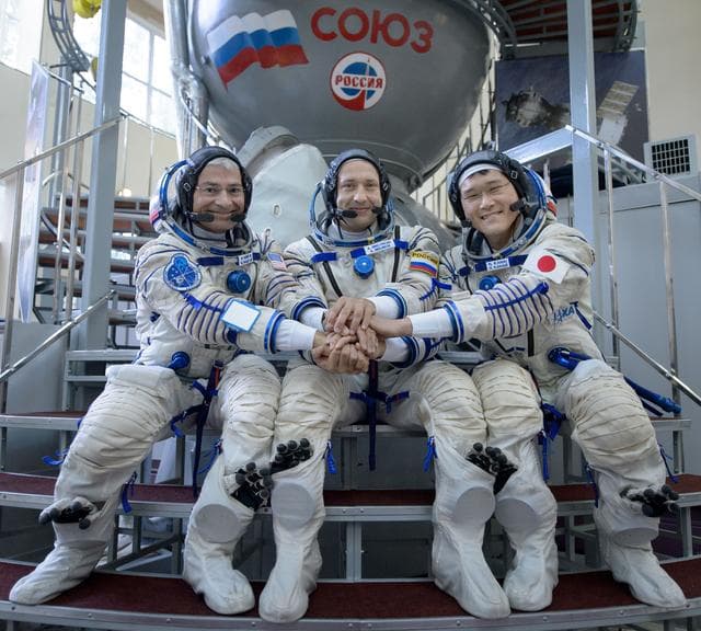 NASA image: Expedition 52 Qualification Exams