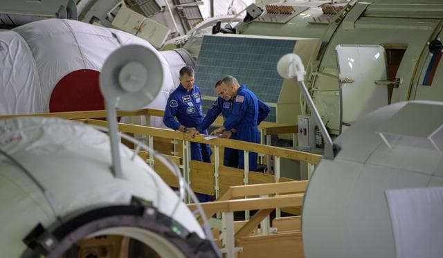 NASA image: Expedition 52 Qualification Exams