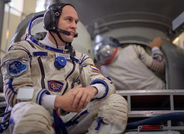 NASA image: Expedition 52 Qualification Exams