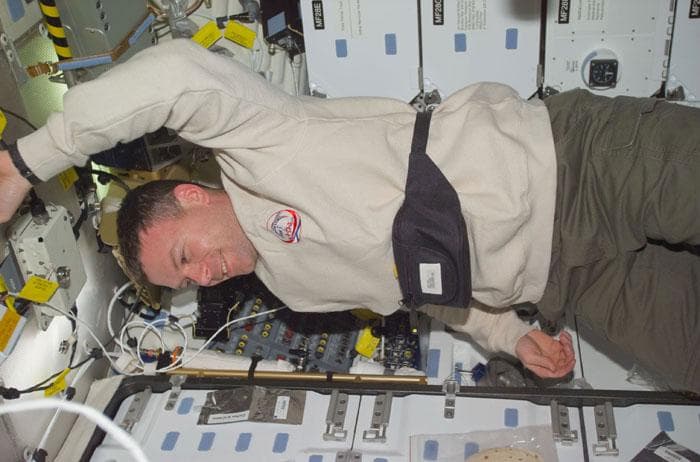 NASA image: Kelly floats in the middeck