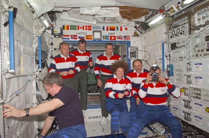 NASA image: STS-102 crew, Expeditions One and Two in the ISS U.S. Laboratory