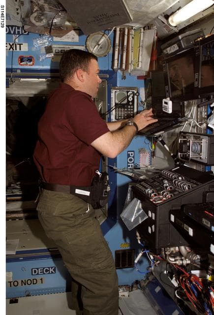 NASA image: Crew in U.S. laboratory