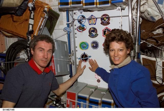 NASA image: Collins and Krikaleve in Node 1