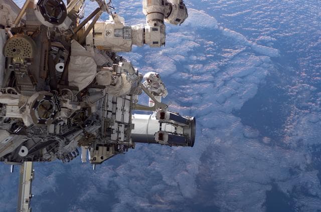 NASA image: Tanner and Stefanyshyn-Piper performs first EVA during STS 115 / Expedition 13 joint operations