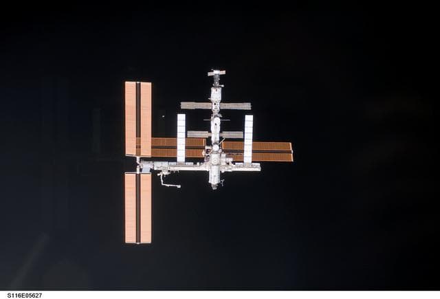NASA image: Approach view of the ISS