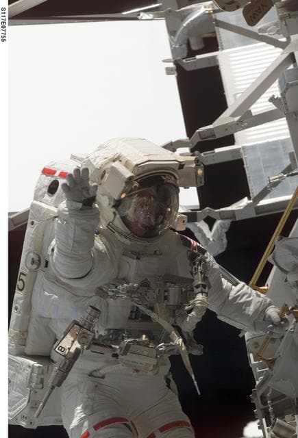 NASA image: Forrester works on the S3/S4 Trusses during EVA 4