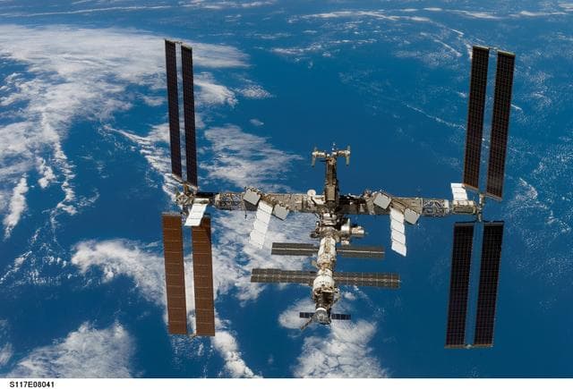 NASA image: STS-117 Space Shuttle Atlantis leaves the ISS
