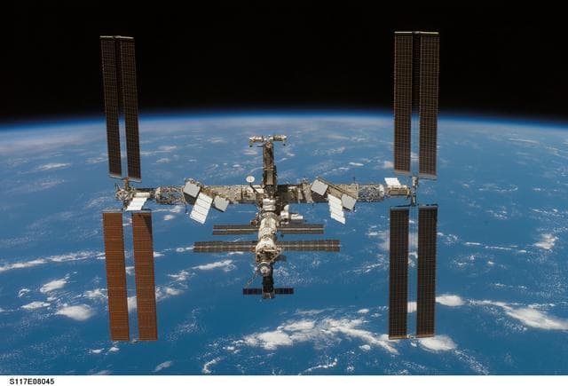 NASA image: STS-117 Space Shuttle Atlantis leaves the ISS