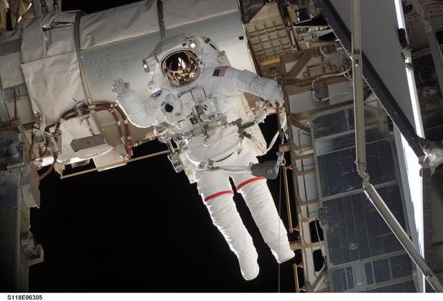 NASA image: View of Mastracchio on EVA 1 during STS-118/Expedition 15 Joint Operations
