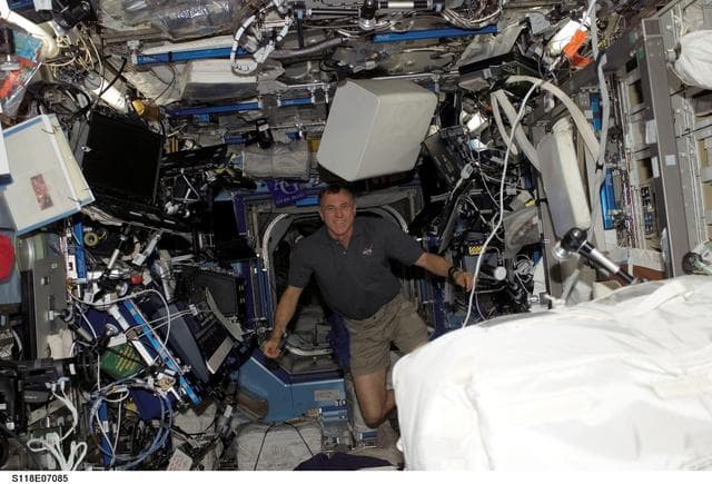 NASA image: View of MS Williams in the US Lab during STS-118