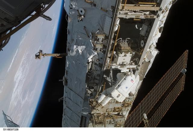 NASA image: FE Anderson installing the BSP and XPDR during STS-118/Expedition 15 EVA 3