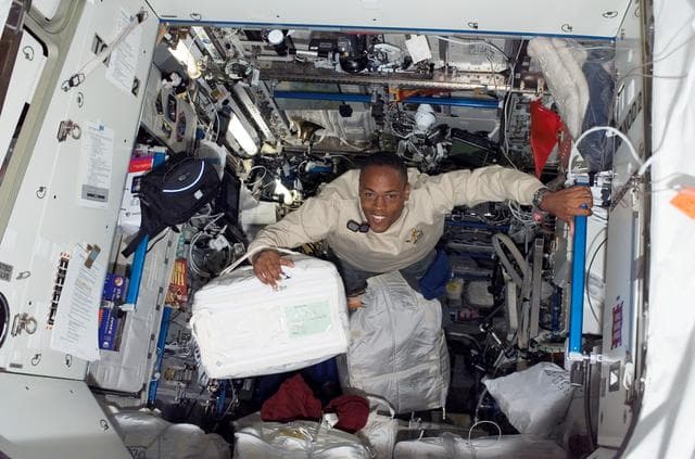NASA image: MS Drew in the US Lab during STS-118/Expedition 15 Joint Operations
