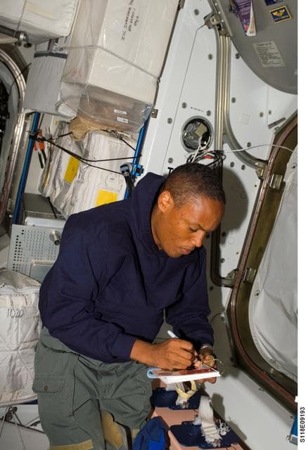NASA image: View of MS Drew working in the US Lab during STS-118