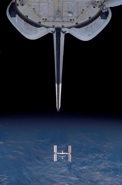 NASA image: View of the ISS as the Shuttle Endeavour heads home after the STS-118 Mission