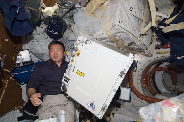 NASA image: Wakata with Glacier on Middeck (MDDK)