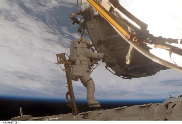 NASA image: EVA 2 - Parazynski outfitting Node 2