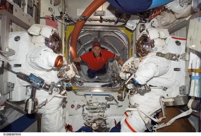 NASA image: Parazynski in Quest airlock