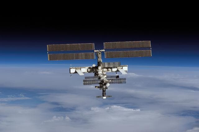 NASA image: View of the ISS from the orbiter during separation on STS-121