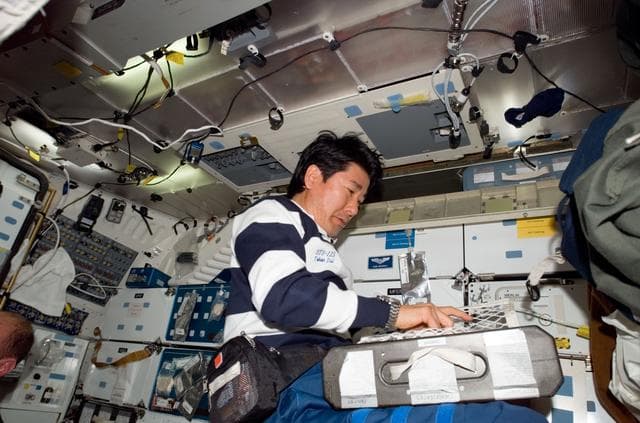 NASA image: Doi in the FWD MDDK during Joint Operations