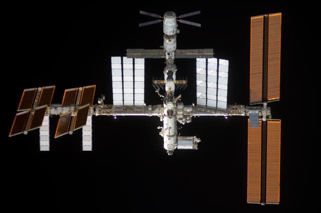 NASA image: View of ISS during rendezvous and docking activities