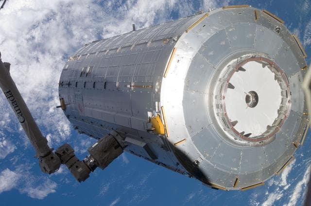 NASA image: EVA 1 - Kibo moving from PLB