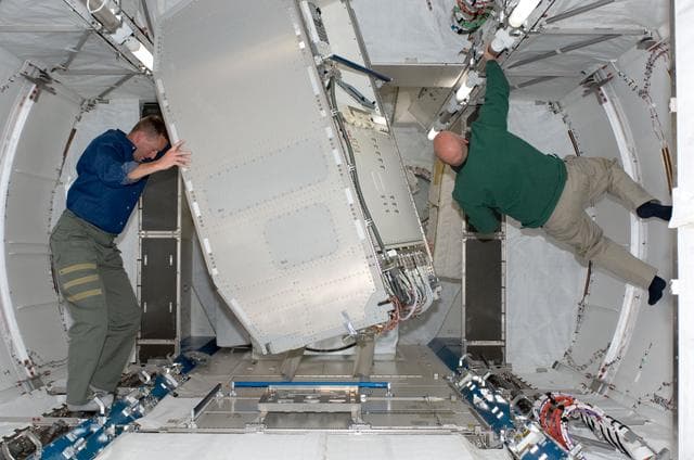 NASA image: Rack installation in the JPM