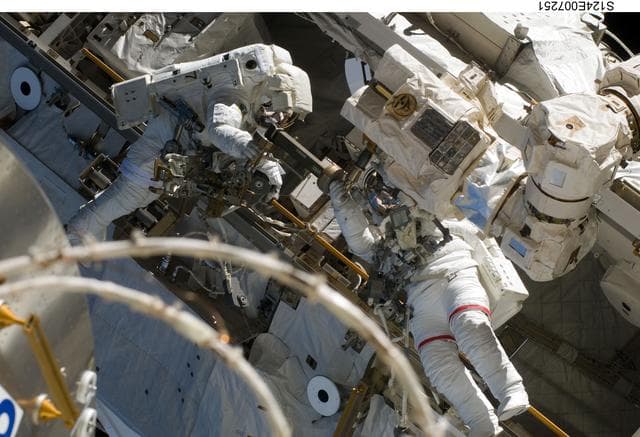 NASA image: EVA 3