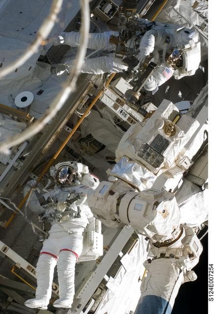 NASA image: EVA 3