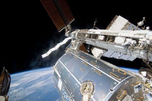 NASA image: EVA 3
