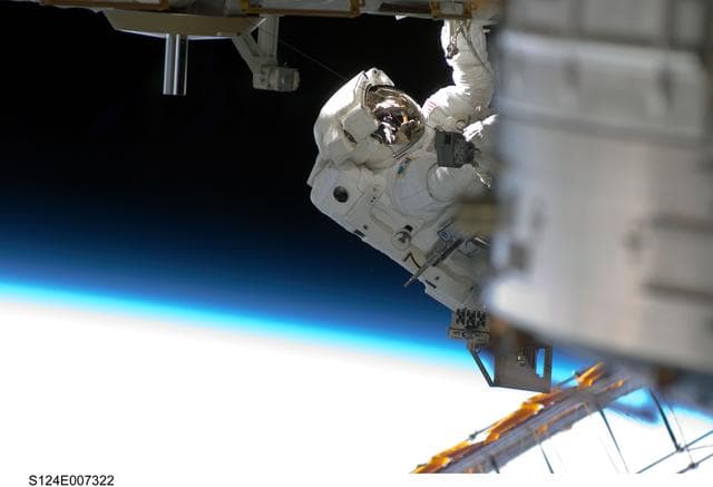 NASA image: STS-124 third EVA