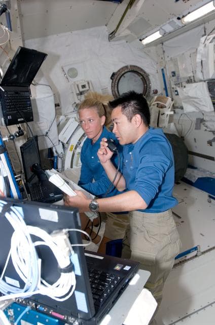 NASA image: Hoshide and Nyberg during JPM RMS deployment
