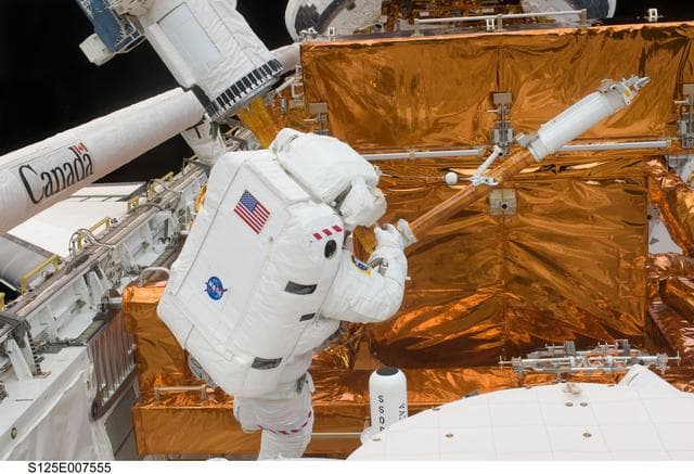 NASA image: STS-125 MS1 Good during EVA2
