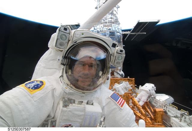 NASA image: STS-125 MS1 Good posing for a photo during EVA2