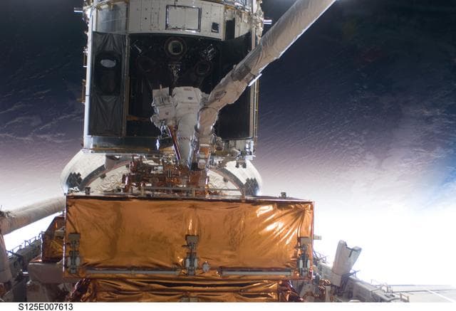 NASA image: STS-125 MS1 Good during EVA2