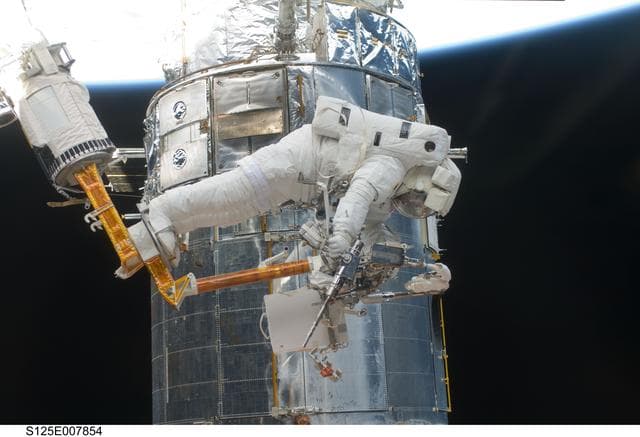 NASA image: STS-125 MS5 Feustel during EVA3
