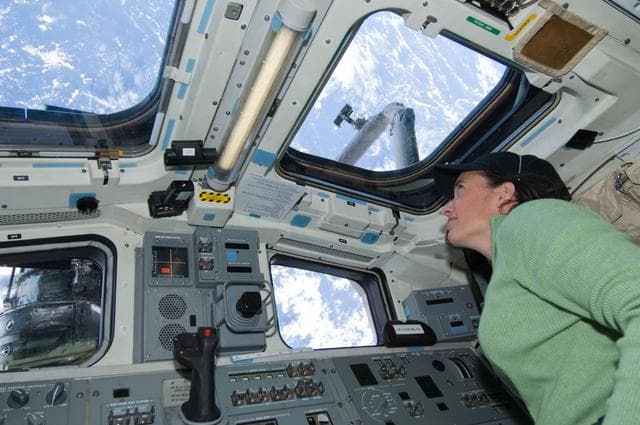 NASA image: STS-125 MS2 McArthur working on the Atlantis FD