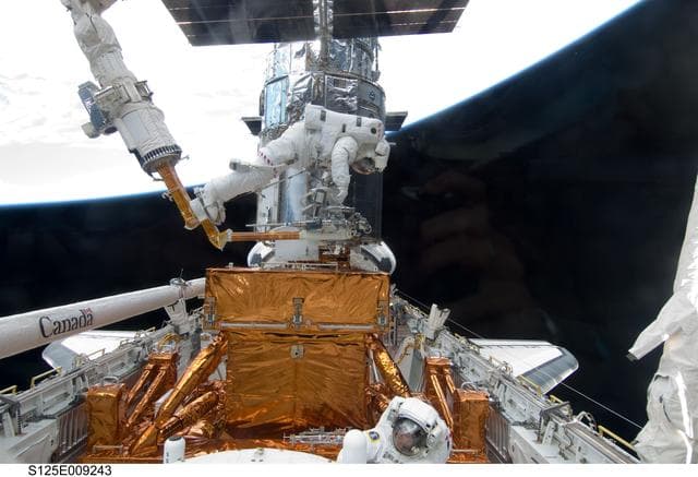 NASA image: STS-125 MS1 Good during EVA4