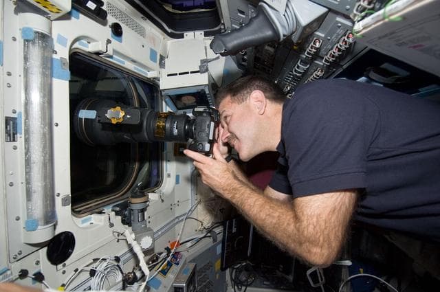 NASA image: STS-125 MS3 Grunsfeld photographs the HST after being released from the Shuttle Atlantis