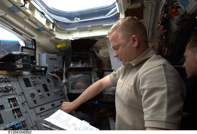 NASA image: Boe on FD during STS-126