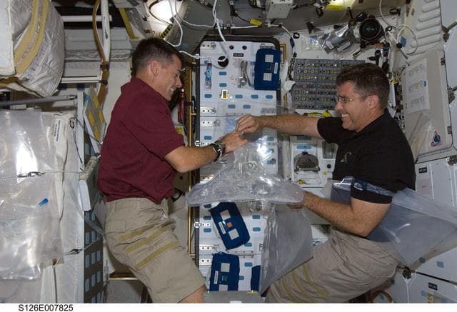 NASA image: Kimbrough and Bowen on MDDK