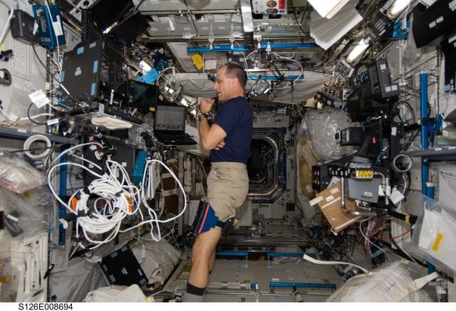 NASA image: Pettit in US Lab