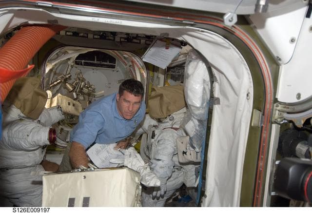 NASA image: Bowen in A/L