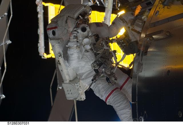 NASA image: STS-128 EVA 1 European Technology Exposure Facility (EuTEF) Relocation OPS