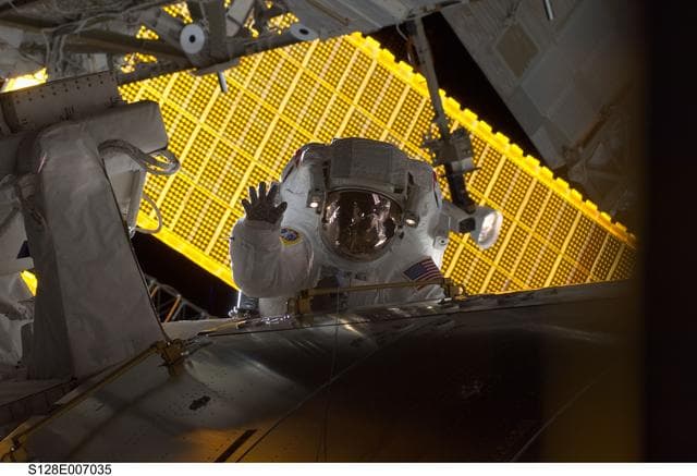 NASA image: STS-128 EVA 1 European Technology Exposure Facility (EuTEF) Relocation OPS