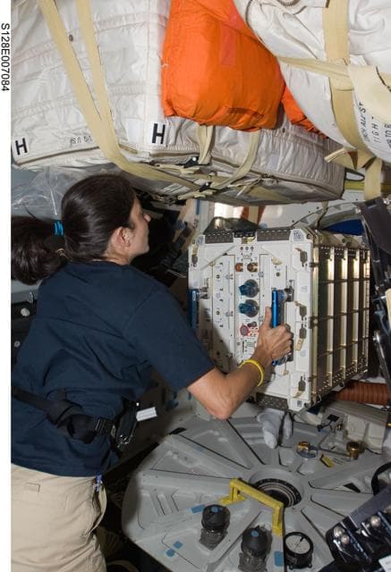 NASA image: Mice Drawer System (MDS) Transfer OPS