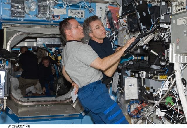 NASA image: Ford at RWS for SSRMS OPS review