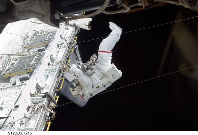 NASA image: STS-128 EVA 1